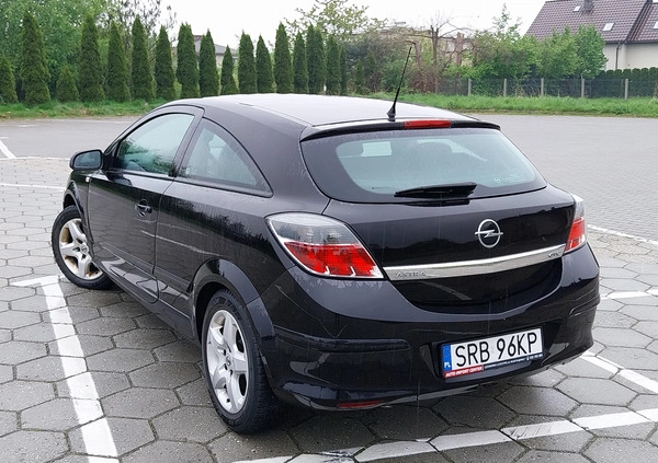 Opel Astra cena 12800 przebieg: 184000, rok produkcji 2007 z Supraśl małe 407